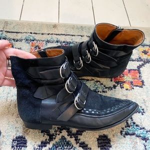 Isabel Marant black leather buckle boots Italian sz 39 FR = US size 8.